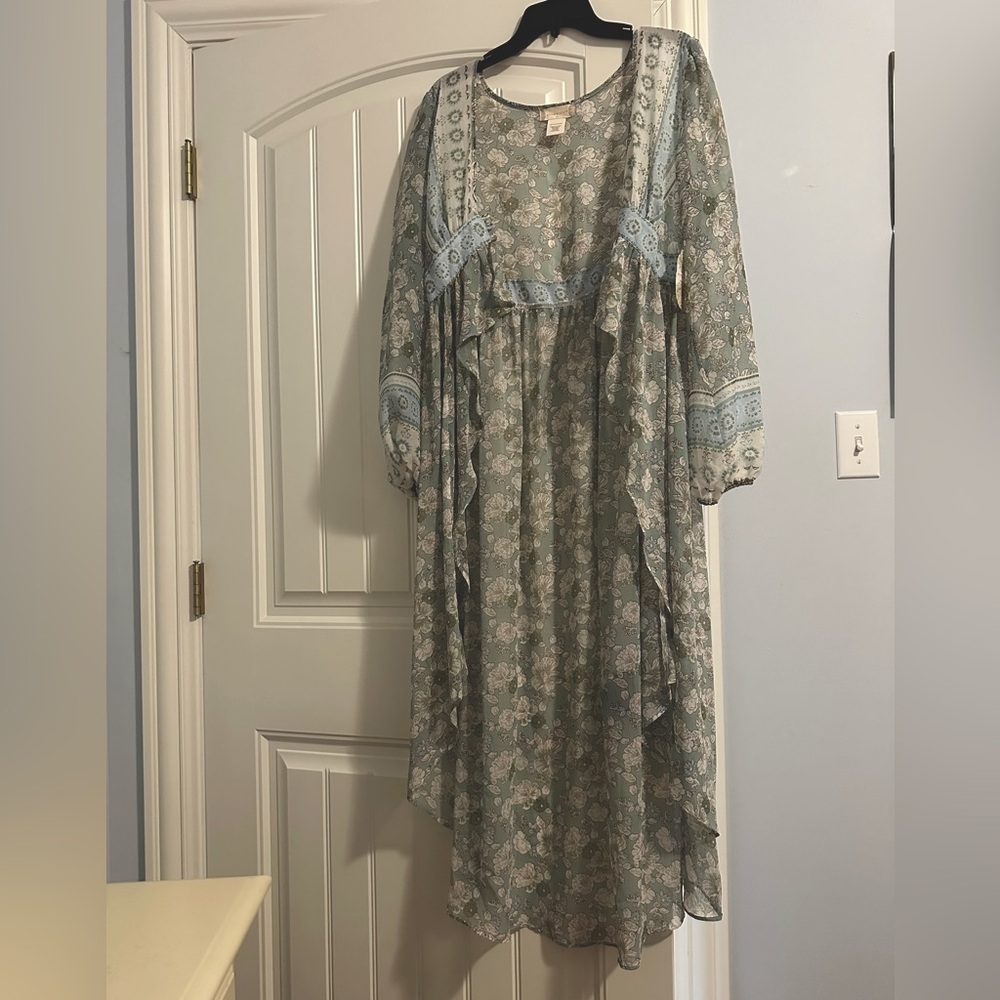Never worn duster